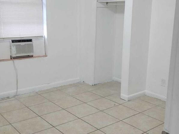 jacksonville-florida-154636371 picture