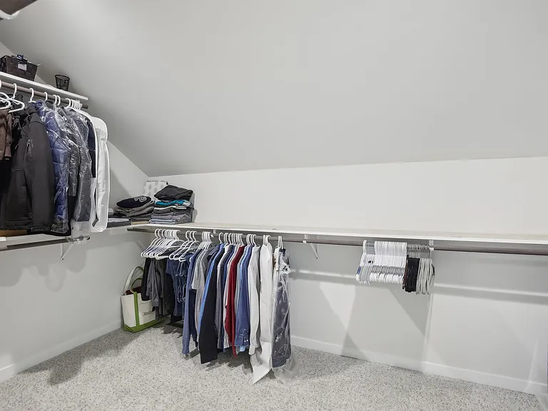 9924 Peach Leaf Ln — Photo 32