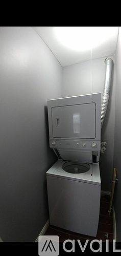 2nd image of 1611 Saint Charles Rd #1