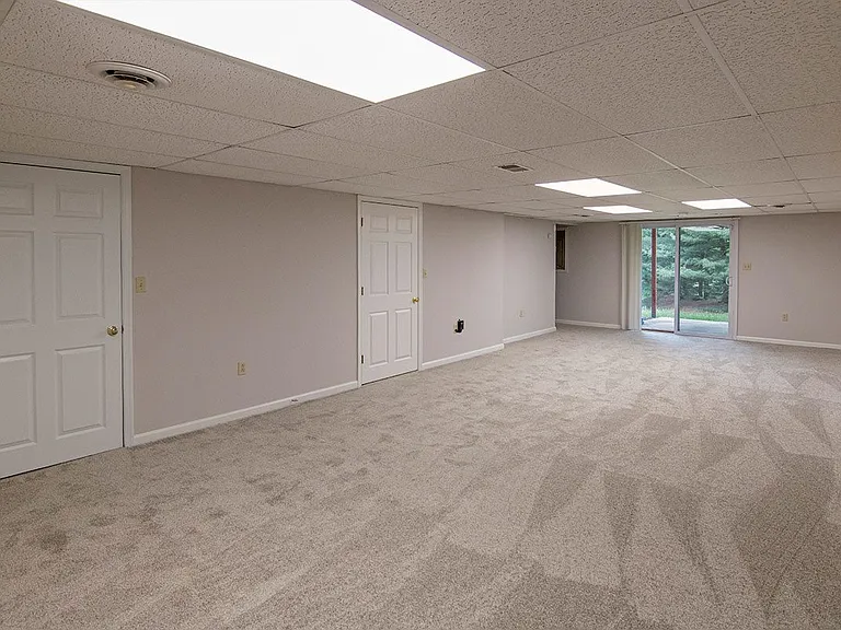4129 Nantucket Dr — Photo 30