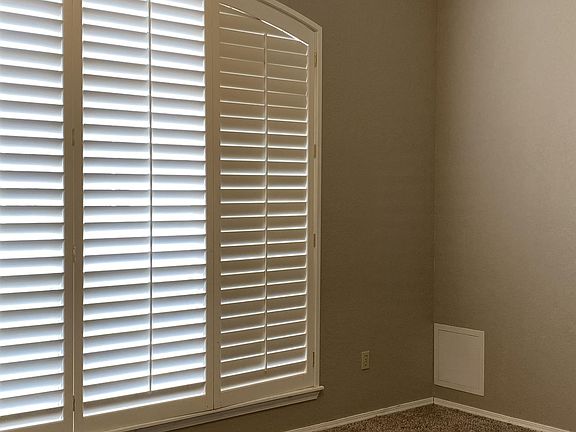 4th image of 1719 Craig Blvd