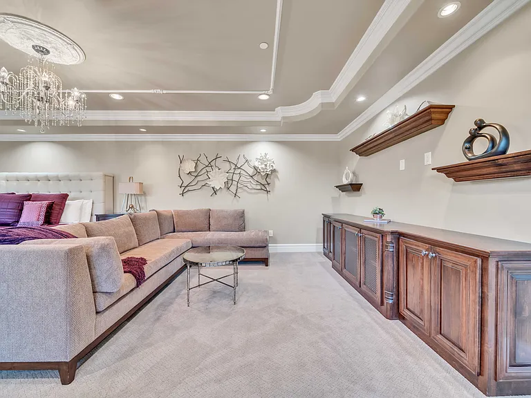 137 W Winnie Way — Photo 32