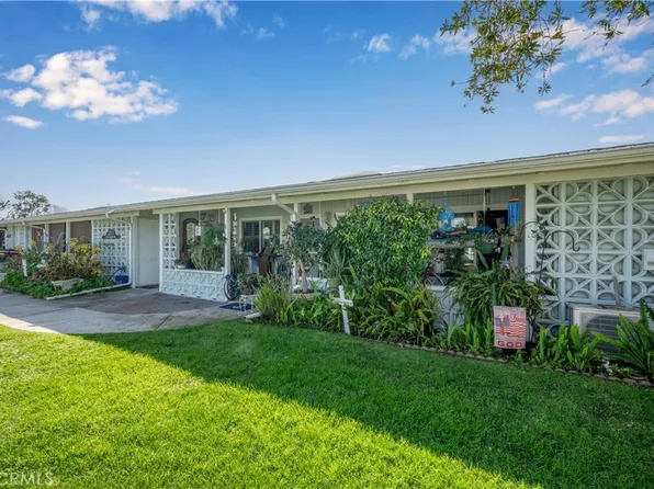 1301 Skokie M 3 Rd #27H, Seal Beach, CA 90740