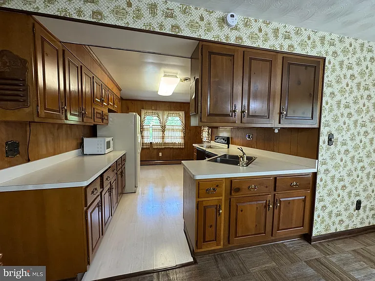 21500 Point Lookout Rd — Photo 27