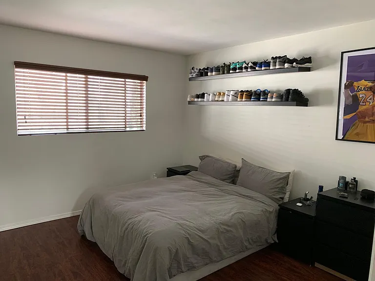 1941 Wilcox Ave #10 — Photo 3