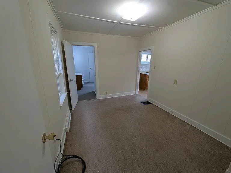 311 E Barr St — Photo 6