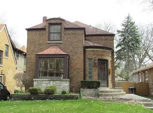 10323 S Fairfield Ave, Chicago, IL 60655