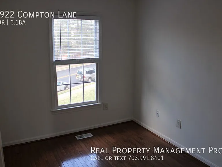 6922 Compton Ln — Photo 15