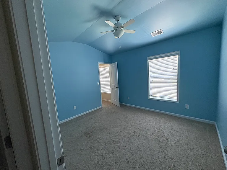64 Leatherwood Dr — Photo 30