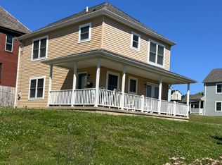 401 Holland Ave, Braddock, PA 15104