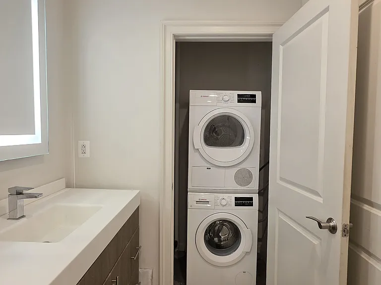 216 Arch St #715 — Photo 19