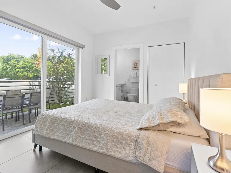 1367 N Ocean Blvd — Photo 18