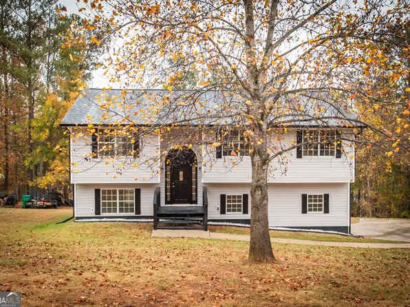 245 Balouse Gilley Dr, Carrollton, GA 30116