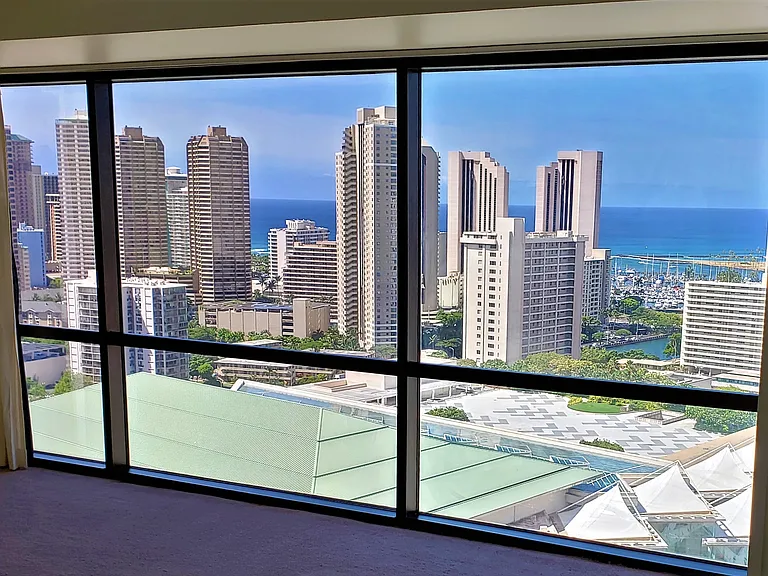 1750 Kalakaua Ave #29F — Photo 4