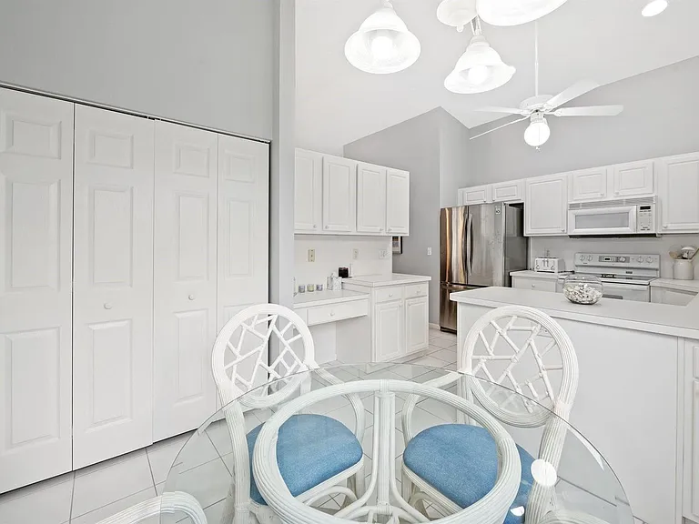 3258 Jog Park Dr — Photo 14