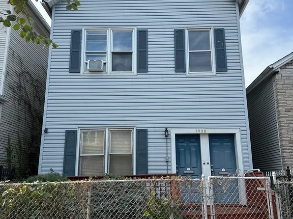 (undisclosed Address), Chicago, IL 60647