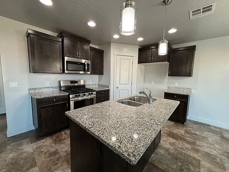 3102 S Relic Ridge Dr — Photo 7