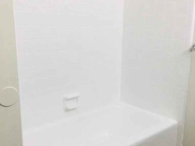 359 N 100 W #4 — Photo 9