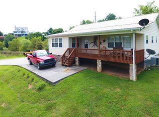 1703 Meadow View Way, Newport, TN 37821