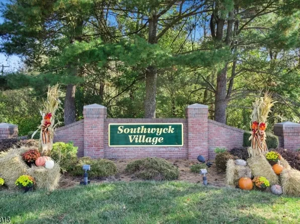 21 Yarmouth Ct, Scotch Plains Twp., NJ 07076