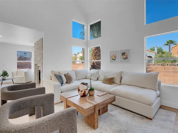 2441 Sun Shores Dr, Las Vegas, NV 89128