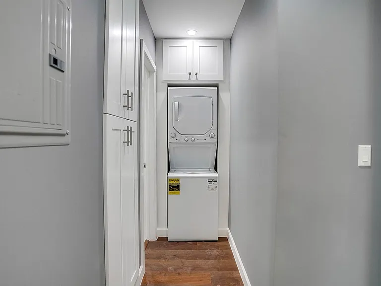 920 Enterprise Ave — Photo 13