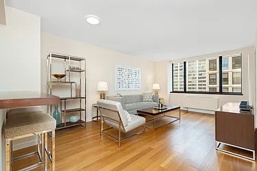 Rented by Jade Stone Real Estate Consulting