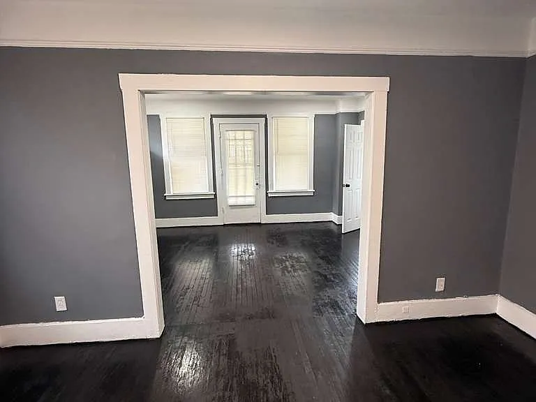 2676 Sturtevant St #4 — Photo 9