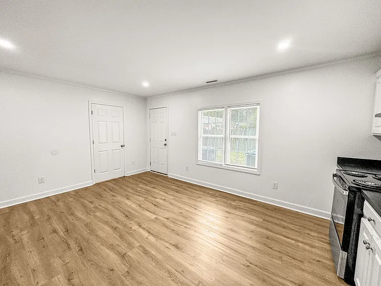 509 Drexel Rd — Photo 10