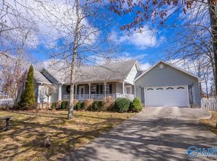 51 Christen Ln, Rainsville, AL 35986