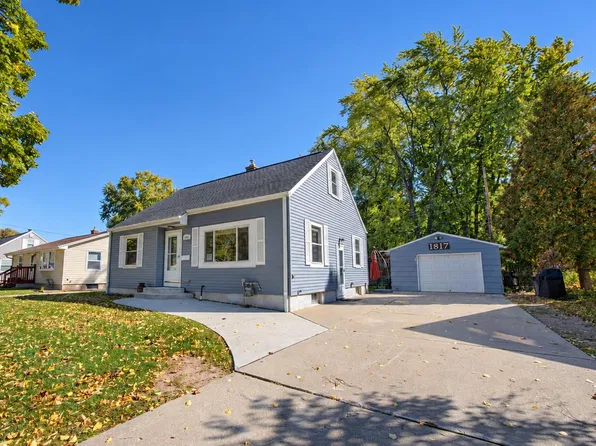 1817 Gross Ave, Green Bay, WI 54304