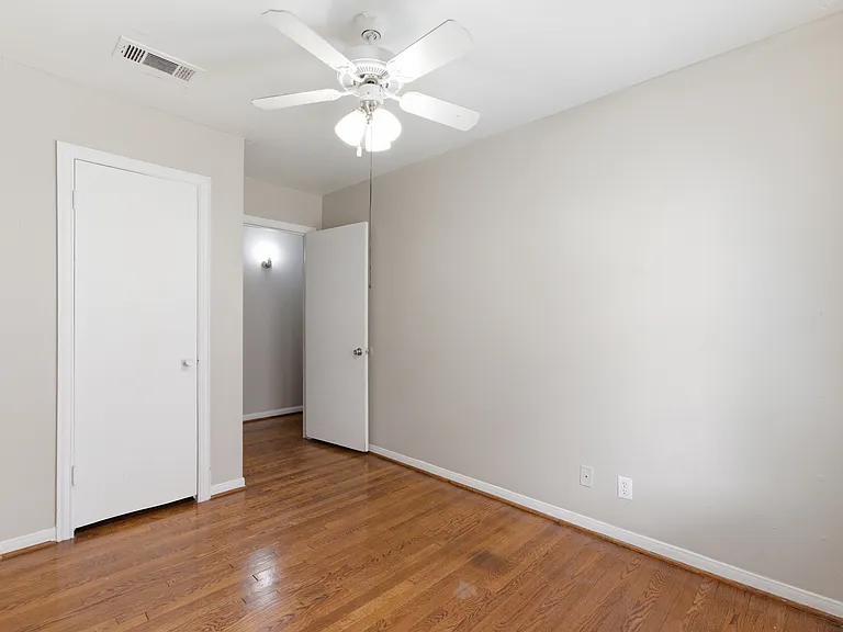 9638 Pine Lake Dr — Photo 23