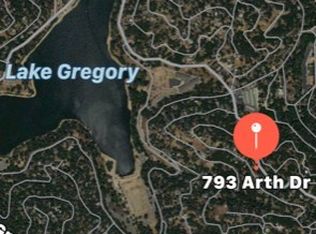 793 Arth Dr, Crestline, CA 92325