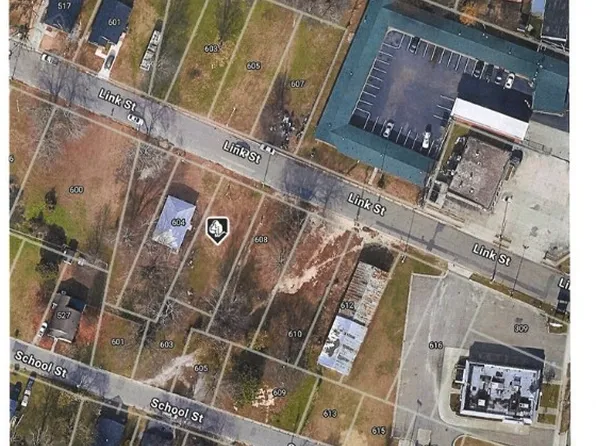 606 Link St, Fayetteville, NC 28301
