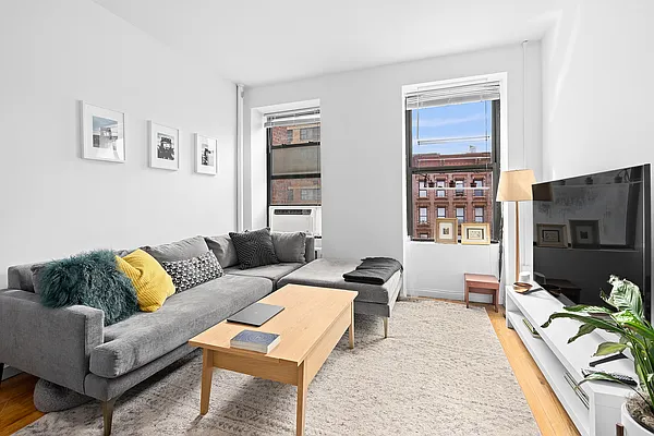 Rented by Compass | media 1