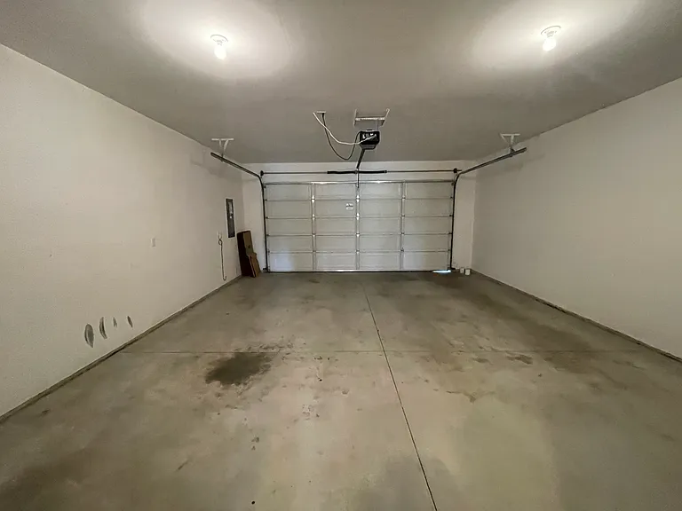 9127 W Tillamook Dr — Photo 19