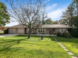 572 Ravenwood Dr, Morristown, TN 37814