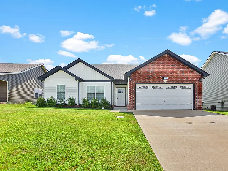 410 Irish Hills Dr — Photo 1