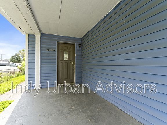 2nd image of 1024 Winfield Ave