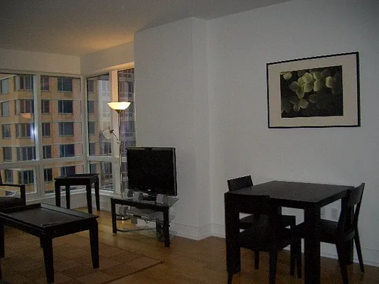 Rented by Vision Group | media 54