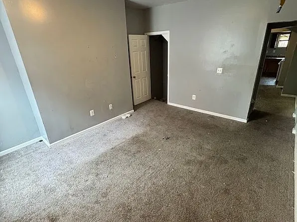 907 Bennett Pl, Baltimore, MD 21223