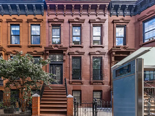 902 Lafayette Avenue image 1 of 5