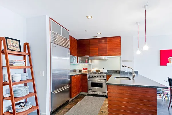 Rented by Compass | media 16