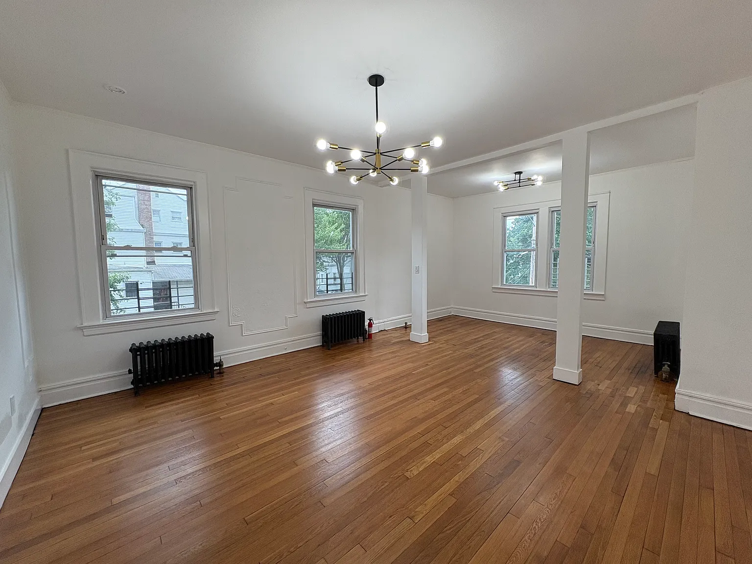 3 bed, 1250 sqft, $2,395 — Photo 4