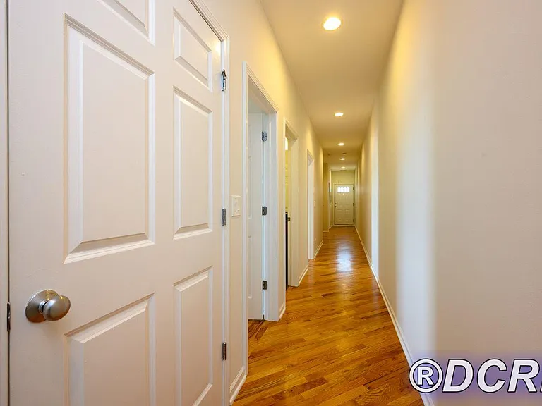 7024 N Ridge Blvd #2S — Photo 8