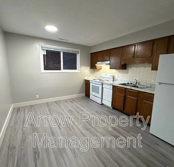 1725 N Iowa Ave #2 — Photo 4