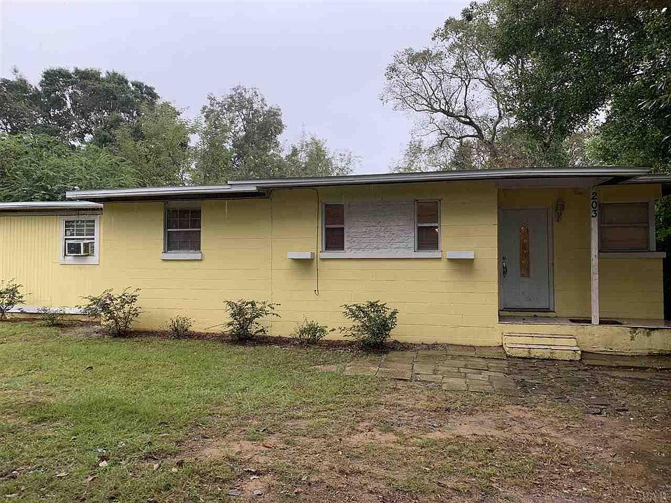 1st image of 203 Edison Dr