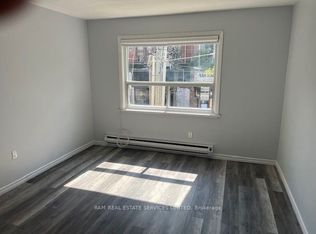 564 Queen St W FRONT 1, Toronto, ON M5V 2B5