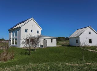 38 Perkins Rd, Belfast, ME 04915