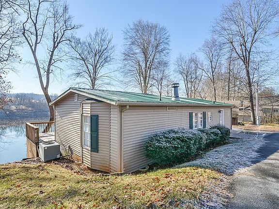 4th image of 418 Lake Haven Dr